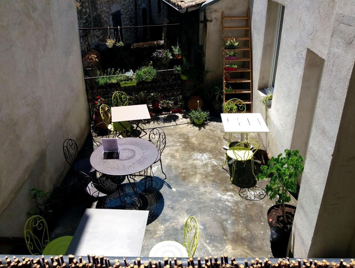 Les Terrasses De Saillans Bed & Breakfast Saillans  Bagian luar foto